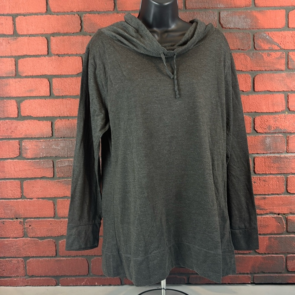 Nina Capri Sweater Womans XL Grey